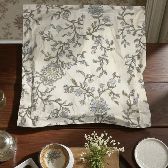 Pottery Barn Deva Floral Cream & Gray100% Cotton Euro Sham - Picture 1 of 5